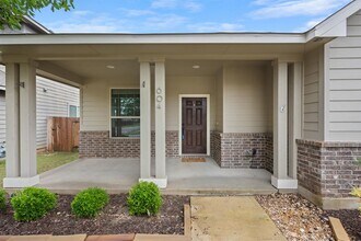 604 Palmilla St in Leander, TX - Building Photo - Building Photo