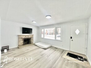 33 Godfrey Dr in London, ON - Building Photo - Building Photo