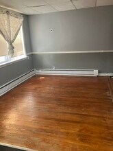 137 W 27th St in Bayonne, NJ - Building Photo - Building Photo