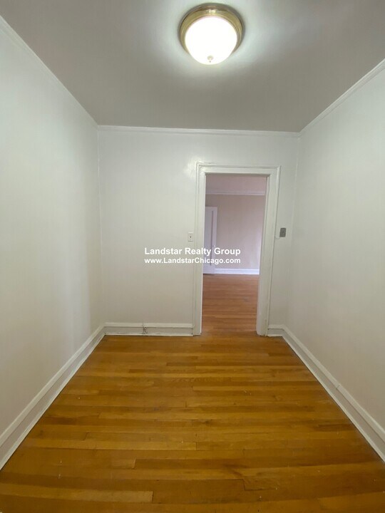 909 Elmwood Ave in Evanston, IL - Building Photo