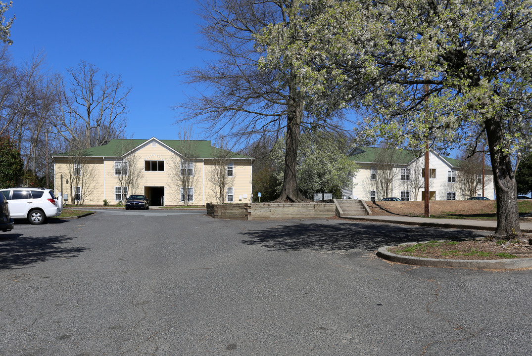 Cleveland Ridge Apartments in Durham, NC - Building Photo