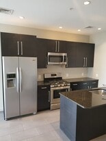 501 Washington Ave, Unit 302