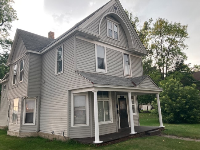 203 7th St NW in Willmar, MN - Building Photo - Building Photo