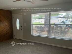 2092 59th Way N in Clearwater, FL - Foto de edificio - Building Photo