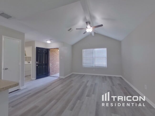 16295 Hidden Deer Ln in Conroe, TX - Building Photo - Building Photo