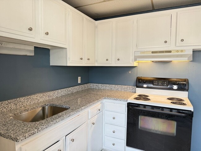 839 E Walnut St in Lancaster, PA - Building Photo - Building Photo