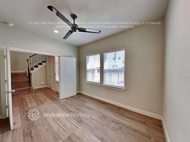 709 Carriage Knls Dr