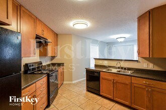 3503 Brandenburg Blvd, Unit 1317-1317 19 in Indianapolis, IN - Building Photo - Building Photo