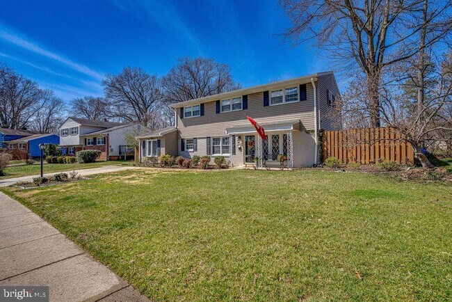 property at 8404 Wagon Wheel Rd