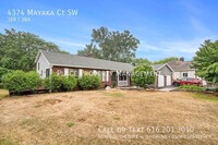 4374 Mayaka Ct SW photo'