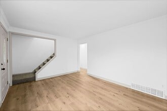 4769 Hardwick Dr in Cincinnati, OH - Building Photo - Building Photo