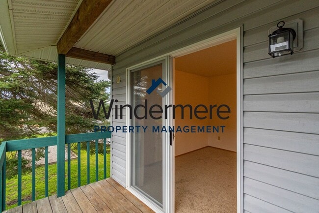 106 S Main St in Coupeville, WA - Foto de edificio - Building Photo