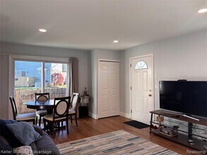 23594 N Rockledge in Novi, MI - Building Photo - Building Photo