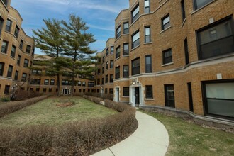 Renovated Units Blocks From The Lake in Evanston, IL - Building Photo - Interior Photo