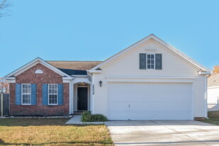2004 Sunlight Path Dr in Monroe, NC - Building Photo