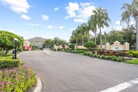 6817 Breezy Palm Dr in Riverview, FL - Foto de edificio - Building Photo