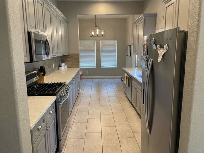 341 Clay St in Colusa, CA - Building Photo - Building Photo