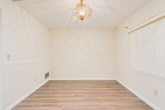 166 Springwood Dr in Daytona Beach, FL - Building Photo - Building Photo