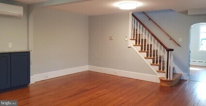 473 Freemont St in Phoenixville, PA - Building Photo - Building Photo