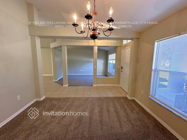 751 W Gaucho Cir in Deltona, FL - Foto de edificio - Building Photo