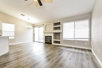 3705 Iverson Ln in North Las Vegas, NV - Building Photo - Building Photo