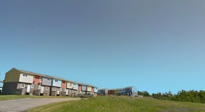 Dawson Townhomes in Dawson Creek, BC - Building Photo - Building Photo