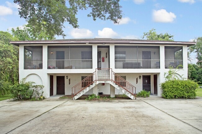 property at 2290-2296 Fox Hollow Dr
