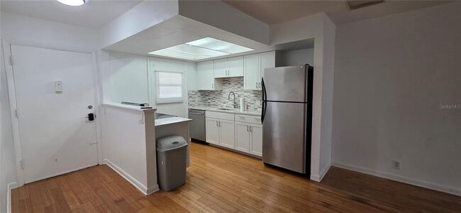 1433 S Belcher Rd in Clearwater, FL - Foto de edificio - Building Photo