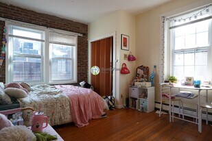 40 Anderson St, Unit 14 in Boston, MA - Building Photo