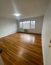 245 Kinderkamack Rd in Hackensack, NJ - Building Photo - Building Photo