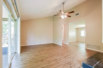 522 Westport Dr in Longwood, FL - Building Photo - Building Photo