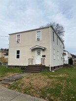 101 W 39th St in Shadyside, OH - Building Photo