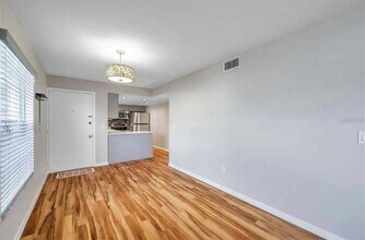 1250 S Pinellas Ave in Tarpon Springs, FL - Building Photo - Building Photo