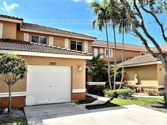 3205 Osprey Ln in West Palm Beach, FL - Building Photo - Building Photo