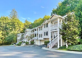 12123 NE 172nd Pl in Bothell, WA - Building Photo