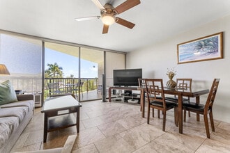 1032 S Kihei Rd in Kihei, HI - Building Photo - Building Photo