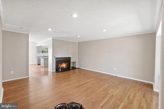 1156 Southern Night Ln in Gaithersburg, MD - Building Photo - Building Photo