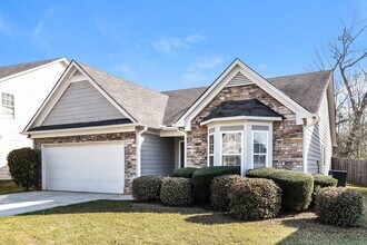 245 Lakeside Point in Covington, GA - Building Photo - Building Photo