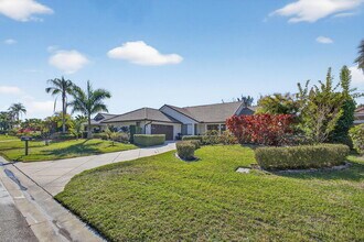 168 Thornton Dr in Palm Beach Gardens, FL - Building Photo - Building Photo