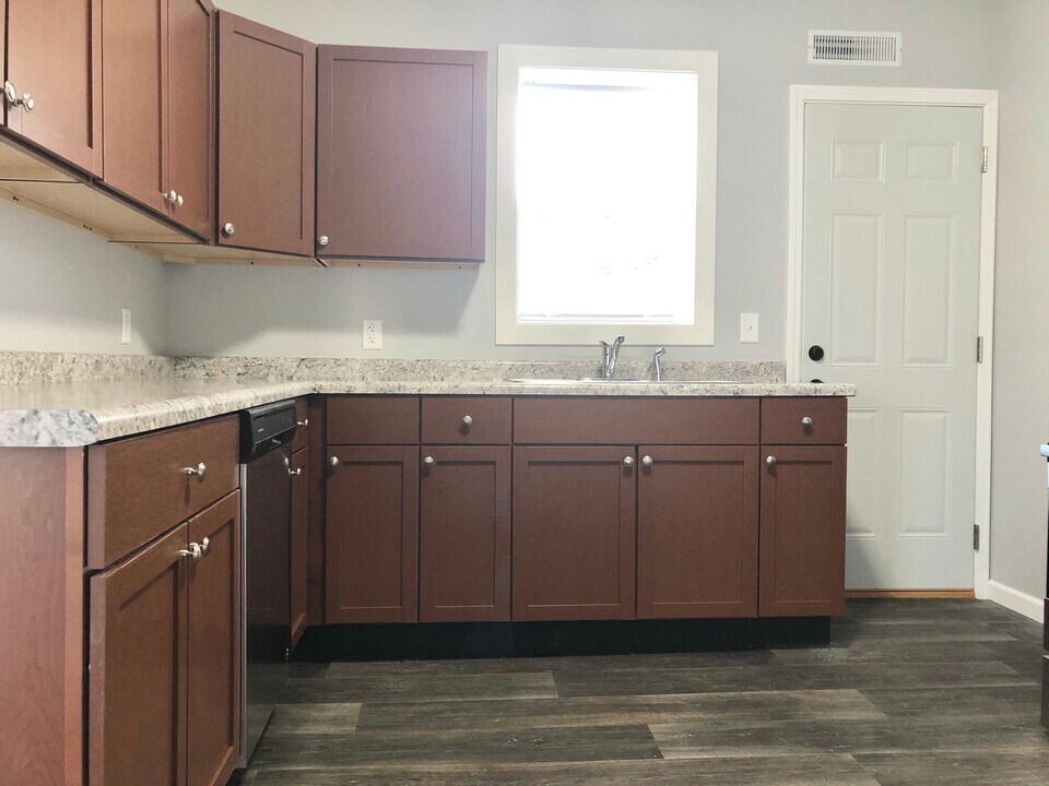 521 W Market St-Unit -A in Warsaw, IN - Building Photo