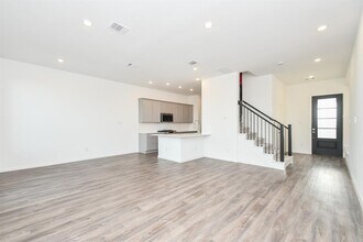 5459 Holly Hvn Ct in Fulshear, TX - Building Photo - Building Photo
