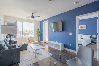 701 W Rio Salado Pkwy in Tempe, AZ - Building Photo - Building Photo