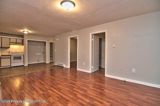 1418 Main Ave in Scranton, PA - Building Photo - Building Photo