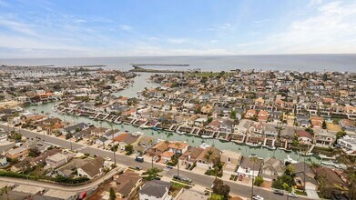 2957 Seaview Ave in Ventura, CA - Building Photo - Building Photo