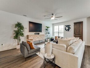 4226 Swinley Frst Dr in Arlington, TX - Building Photo - Building Photo