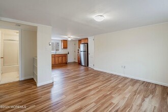 105 Coolidge Ave in Seaside Heights, NJ - Building Photo - Building Photo