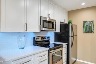 3500 Hayden Rd in Scottsdale, AZ - Building Photo - Building Photo