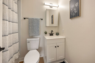 Breckenridge Apartments in Liverpool, NY - Foto de edificio - Building Photo