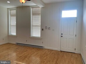 1017 W Cross St in Baltimore, MD - Building Photo - Building Photo