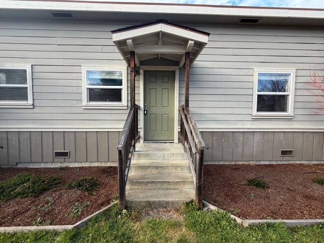 property at 4753 Herron Rd